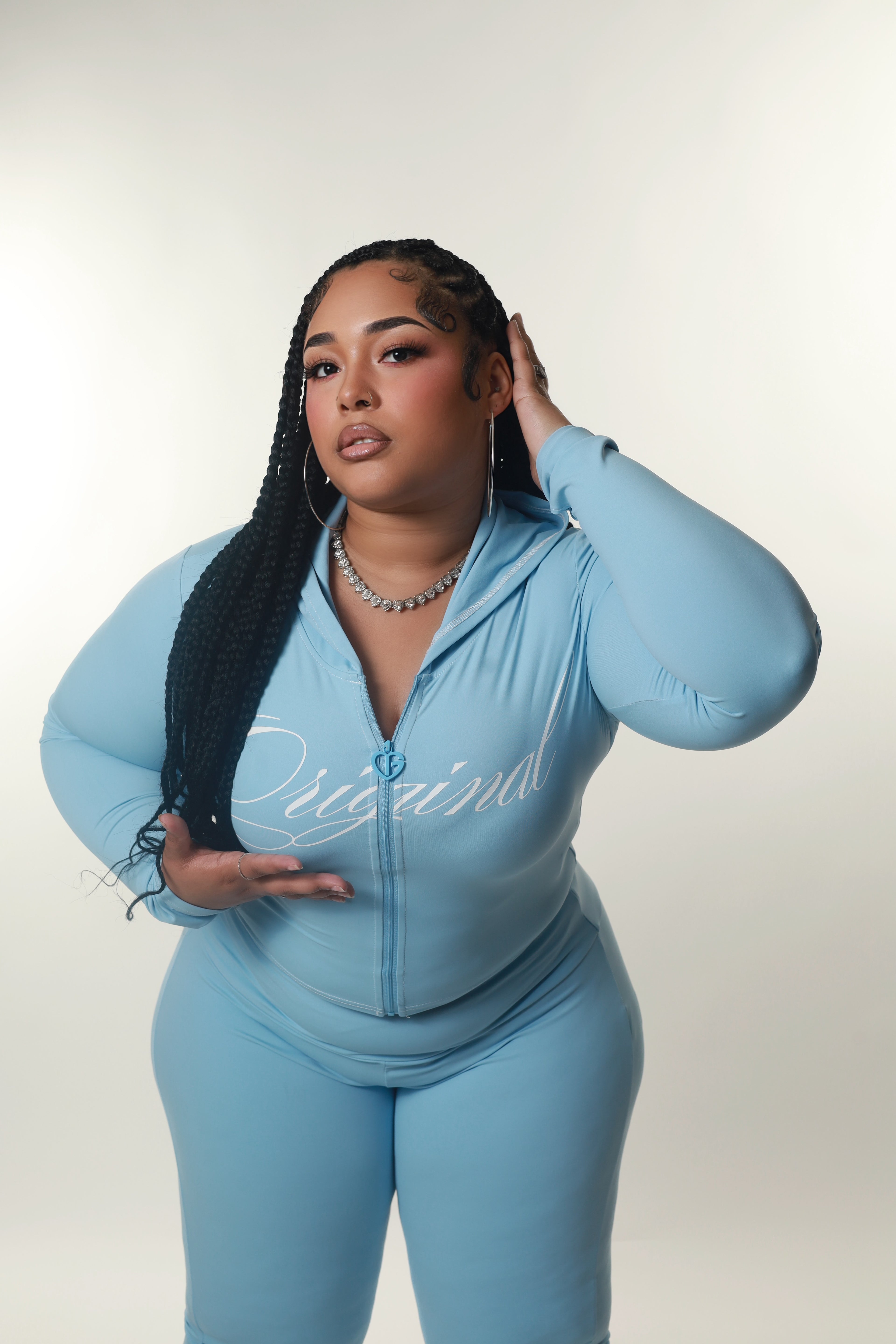 Baby blue OIG set 🩵