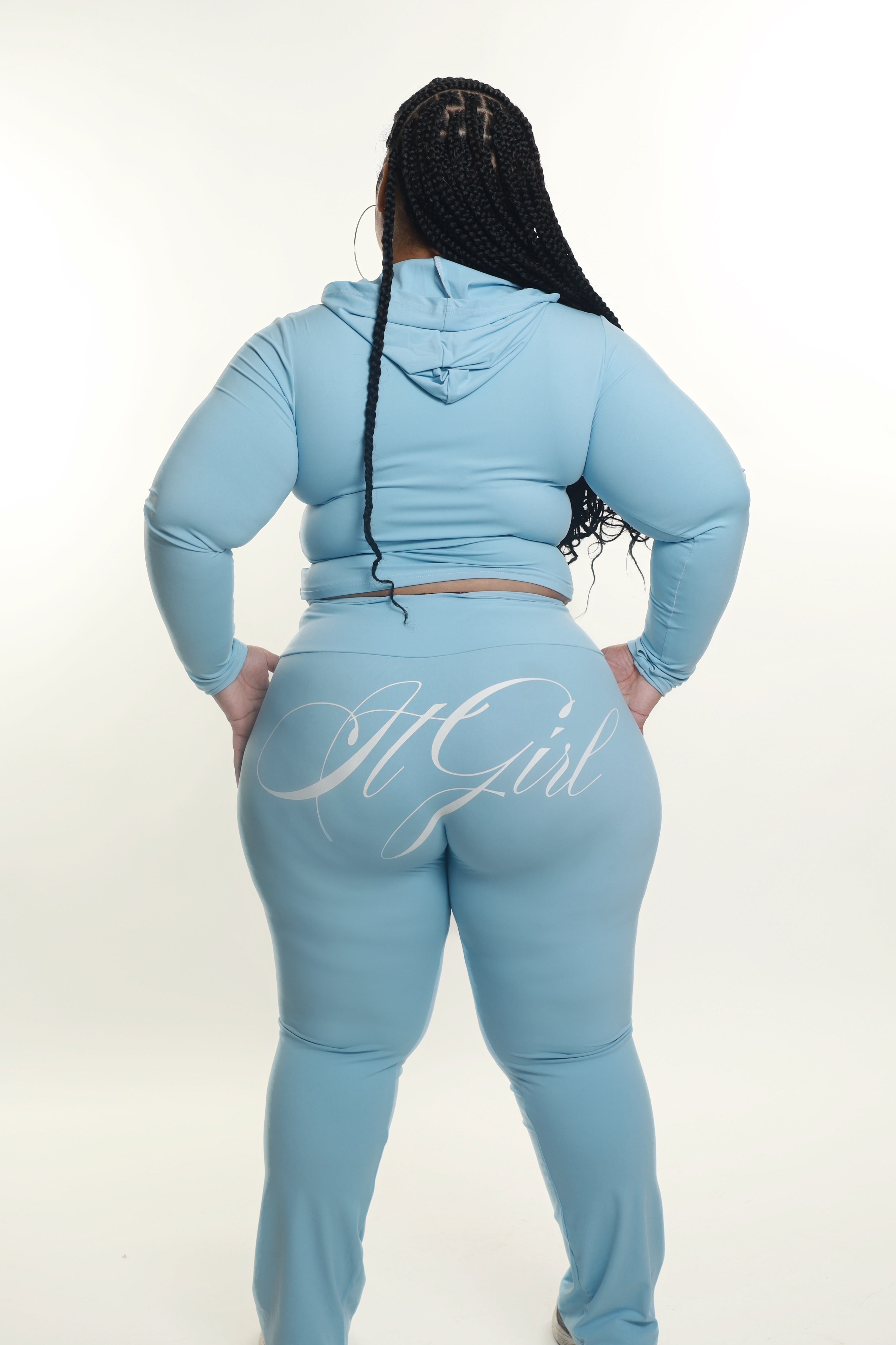Baby blue OIG set 🩵